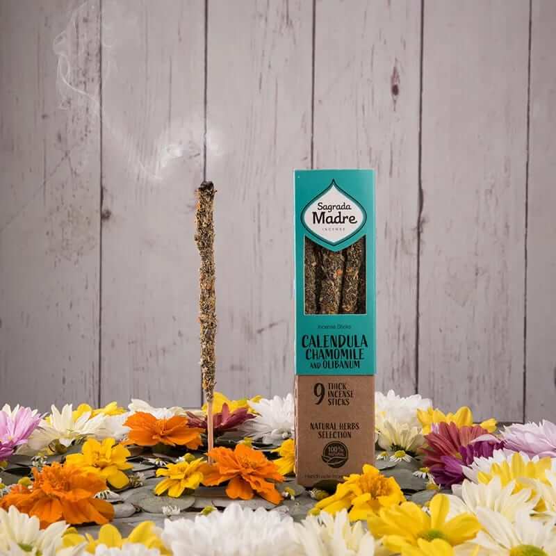 Sagrada Madre Herbal Räucherstäbchen Kamille, Calendula & Olibanum