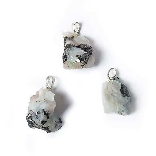 Edelsteinanhänger Weißer Mondstein-  roh